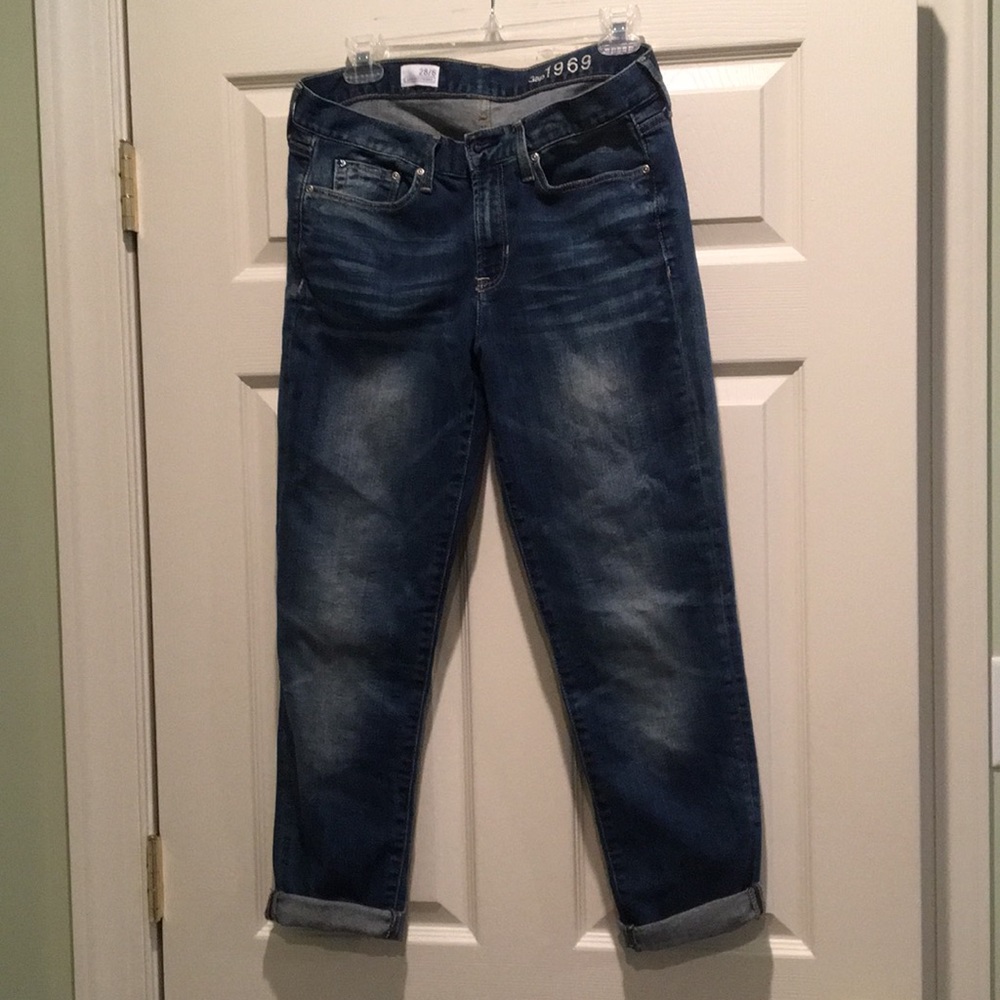 Gap 1969 sexy boyfriend jeans.  Size 28 / 6
